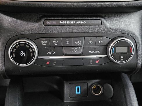 Used 2020 Ford Escape SE AWD/4WD image 18