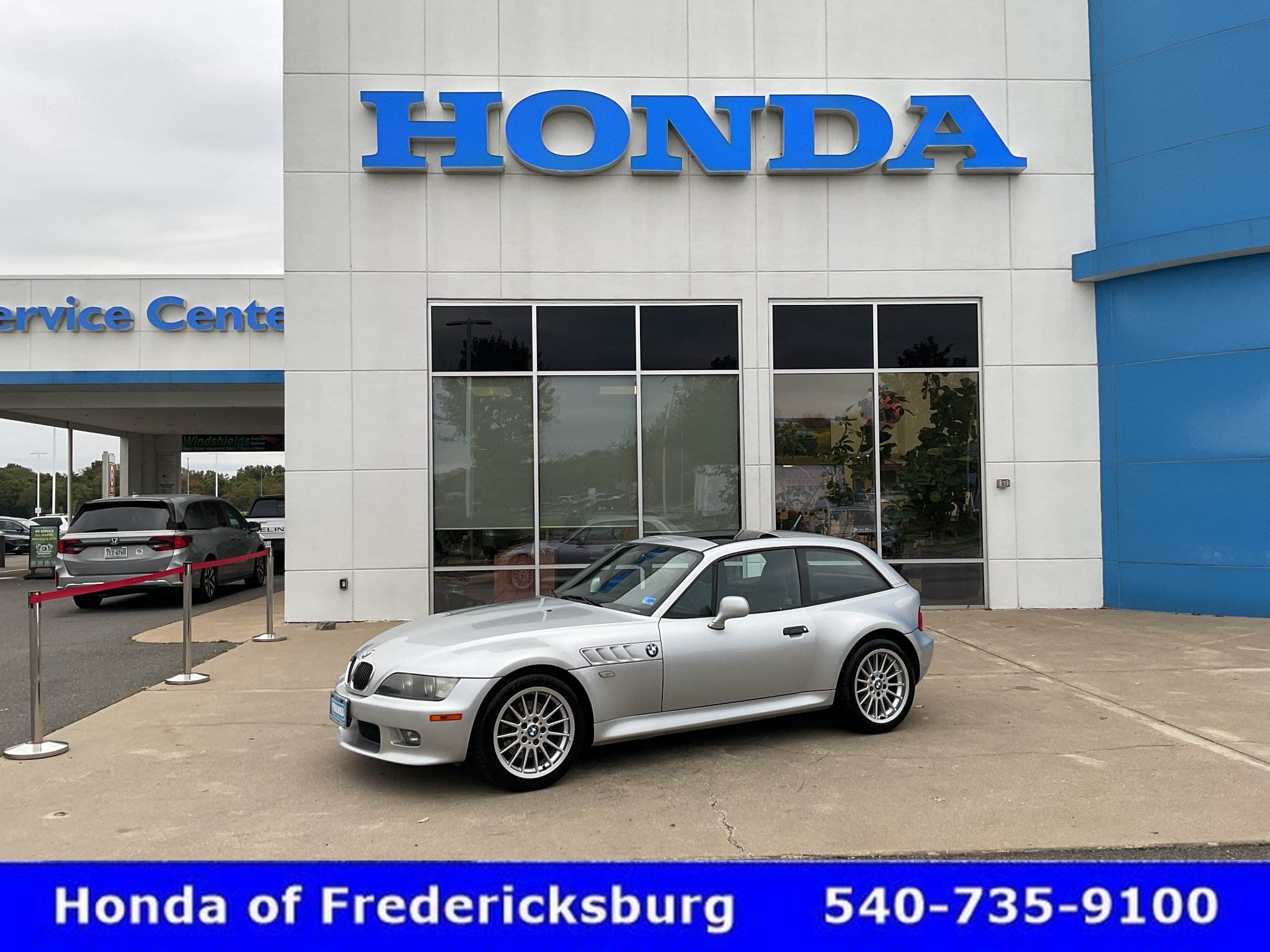 Used 2001 BMW Z3 3.0i RWD image 1