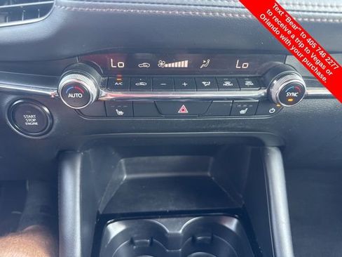 Used 2024 MAZDA MAZDA3 s image 24