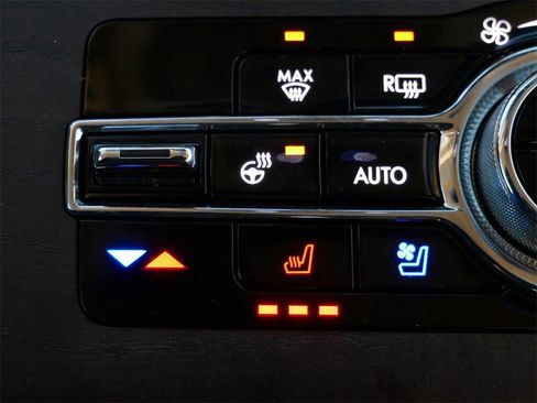 Used 2021 Lincoln Aviator Reserve w/ Equipment Group 202A image 22