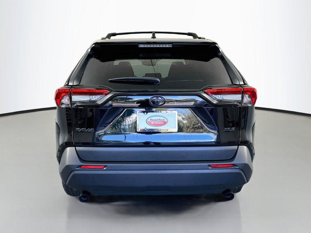 Certified 2025 Toyota RAV4 XLE w/ Convenience Package FWD image 6