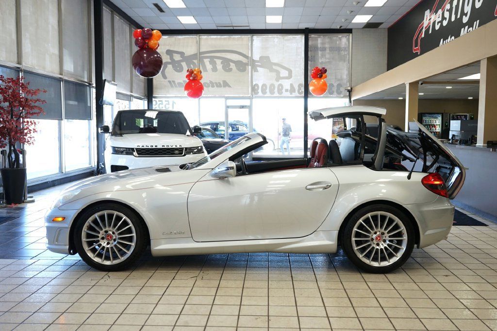 Used 2009 Mercedes-Benz SLK 300 image 6