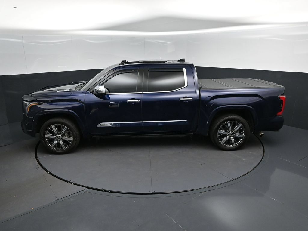 Used 2022 Toyota Tundra Capstone AWD/4WD image 33