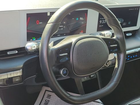 Certified 2024 Hyundai Ioniq 5 SEL RWD image 9