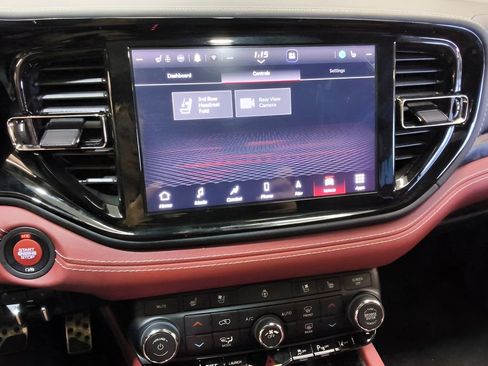 Used 2023 Dodge Durango SRT AWD/4WD image 30