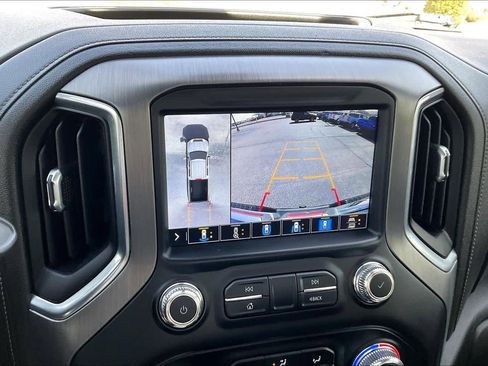 Used 2021 GMC Sierra 2500 Denali w/ Denali Black Diamond Edition image 27