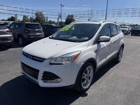 Used 2016 Ford Escape Titanium AWD/4WD image 10