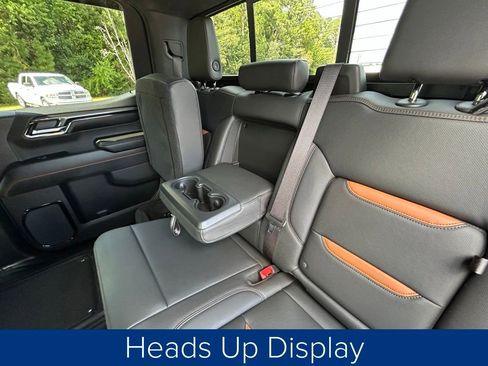 Used 2024 GMC Sierra 1500 AT4 w/ Technology Package image 19