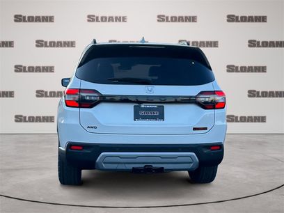 New 2025 Honda Pilot TrailSport