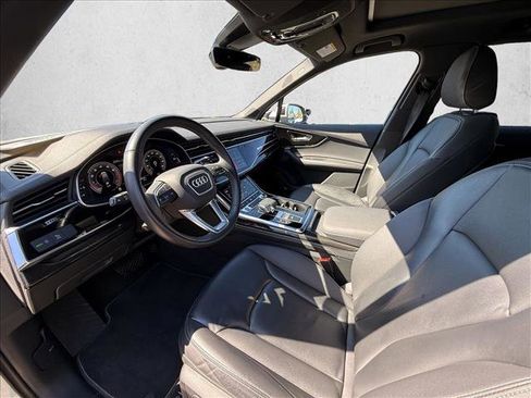 Used 2025 Audi Q7 3.0T Premium Plus AWD/4WD image 17