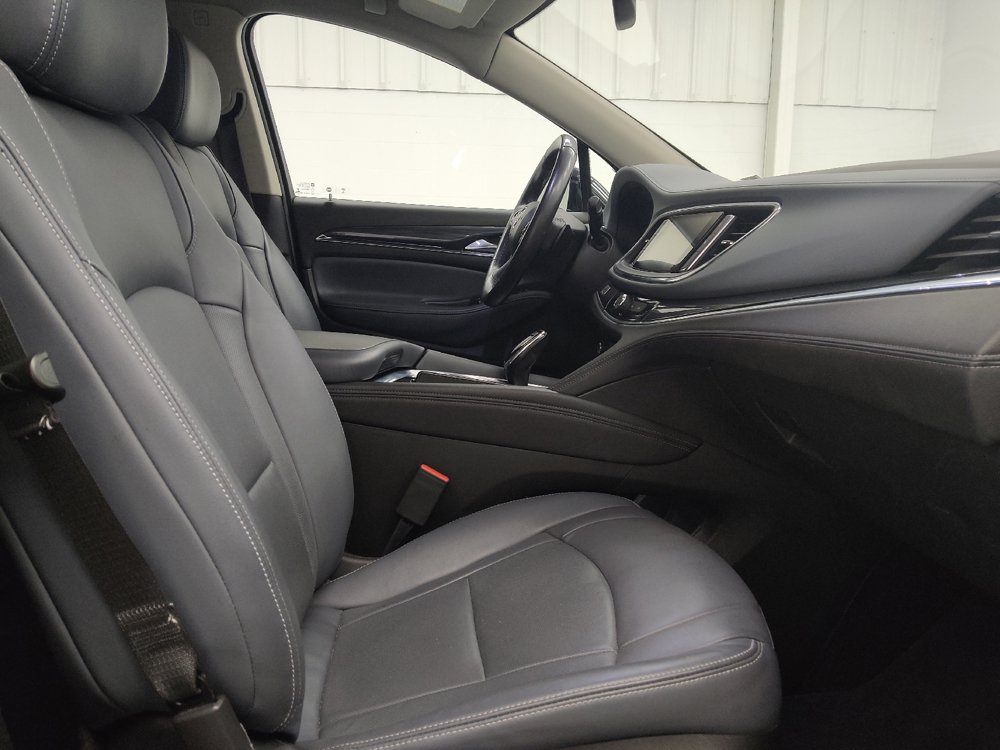 Used 2021 Buick Enclave Essence FWD image 21