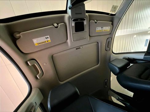 Used 2024 Honda CR-V EX-L image 24