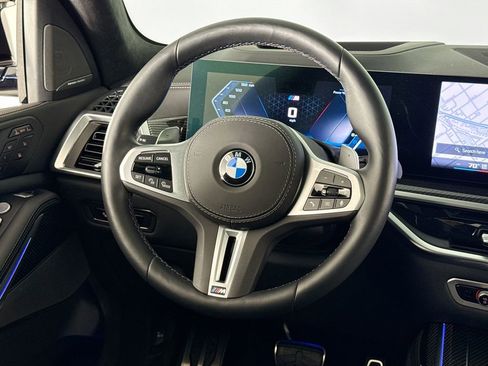 Used 2025 BMW X7 M60i AWD/4WD image 21
