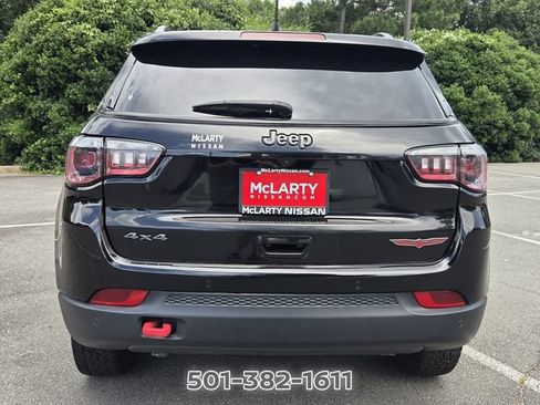 Used 2024 Jeep Compass Trailhawk AWD/4WD image 4