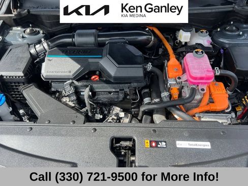 Certified 2023 Kia Sportage LX AWD/4WD image 58