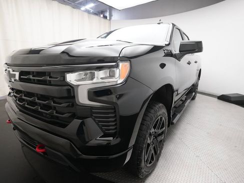 Used 2023 Chevrolet Silverado 1500 LT Trail Boss w/ Protection Package AWD/4WD image 12