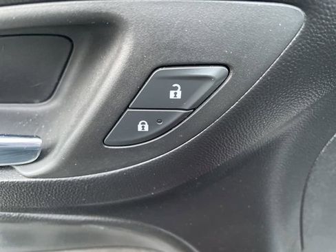 Used 2024 Chevrolet Equinox LT image 14