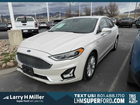 Used 2020 Ford Fusion Energi Titanium image 1