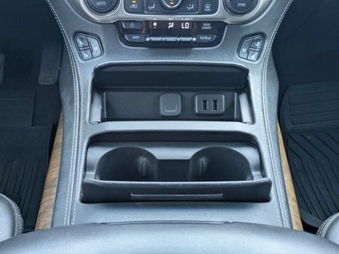 Used 2019 GMC Yukon Denali RWD image 20