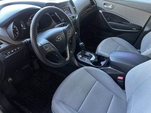 Used 2017 Hyundai Santa Fe Sport FWD image 10