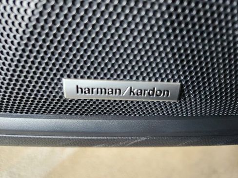 New 2025 Subaru Forester Premium image 18