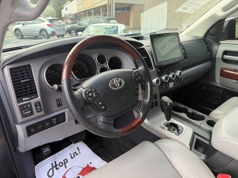 Used 2013 Toyota Sequoia Platinum image 11