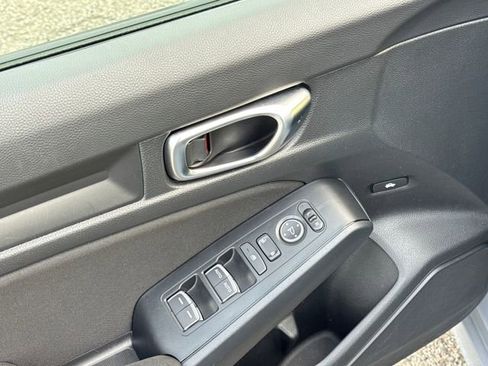 Certified 2025 Honda Civic Sport image 5