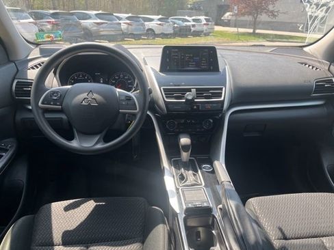 Used 2018 Mitsubishi Eclipse Cross LE AWD/4WD image 16
