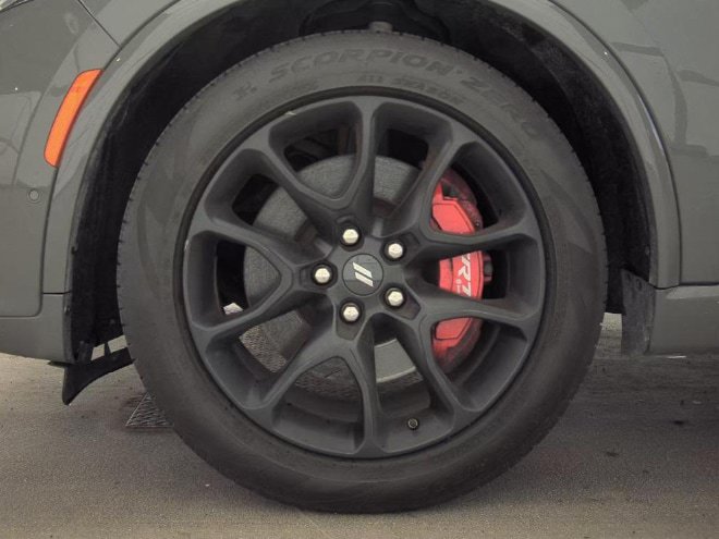 Used 2023 Dodge Durango R/T w/ Tow 'N Go Package AWD/4WD image 7