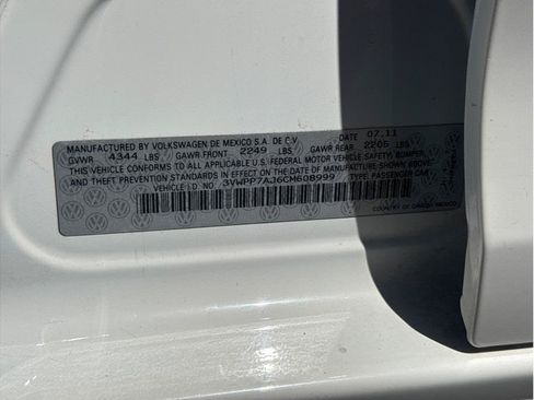Used 2012 Volkswagen Jetta SportWagen FWD image 20