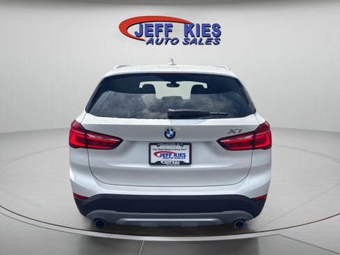 Used 2017 BMW X1 xDrive28i AWD/4WD image 6