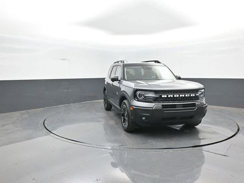 New 2026 Ford Bronco Sport Outer Banks w/ Outer Banks Tech Package+ AWD/4WD image 2