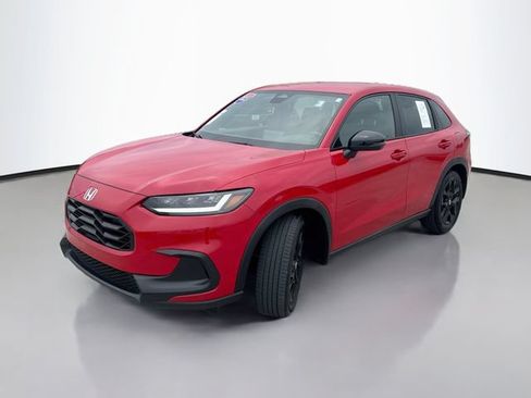 Used 2025 Honda HR-V Sport image 4
