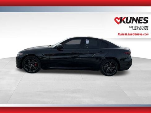 Used 2021 Alfa Romeo Giulia Ti Sport image 10