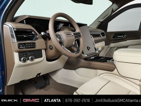 New 2026 GMC Yukon Denali w/ Sun & Power Step Package AWD/4WD image 4