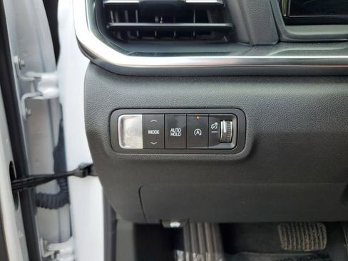 New 2026 GMC Terrain Elevation FWD image 29