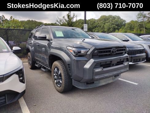 Used 2025 Toyota 4Runner SR5 AWD/4WD image 1