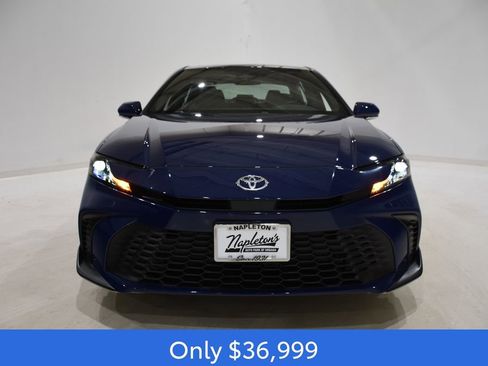 New 2026 Toyota Camry SE image 2