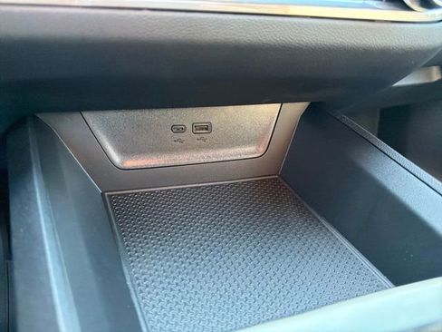 New 2026 Chevrolet Equinox RS w/ Safety and Technology Package FWD image 29