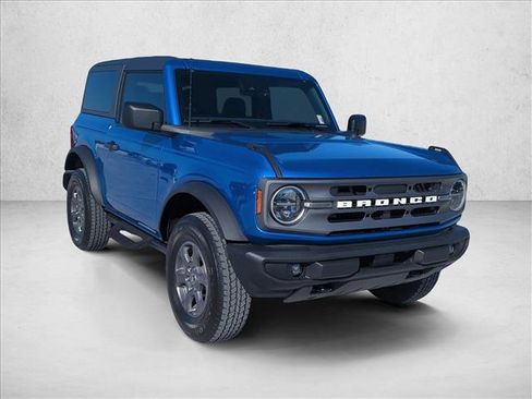 Used 2024 Ford Bronco Big Bend image 3