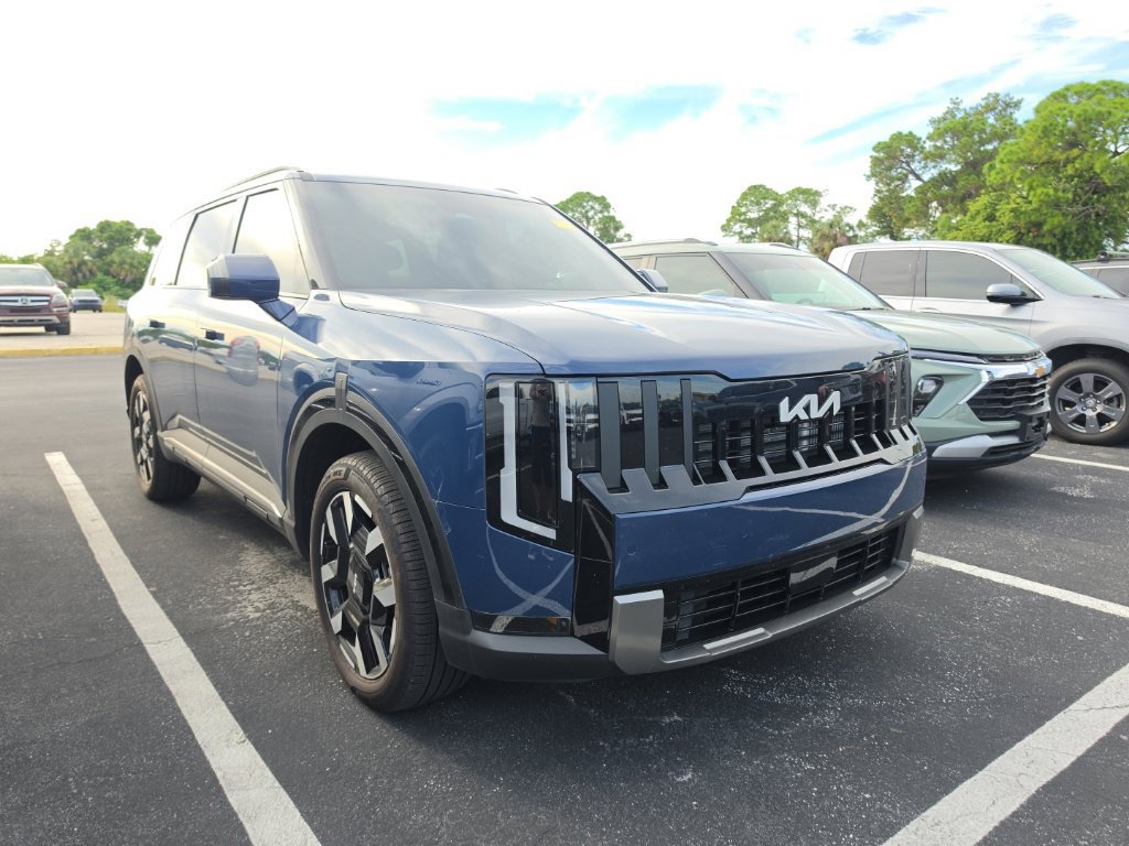 Certified 2027 Kia Telluride S FWD image 1
