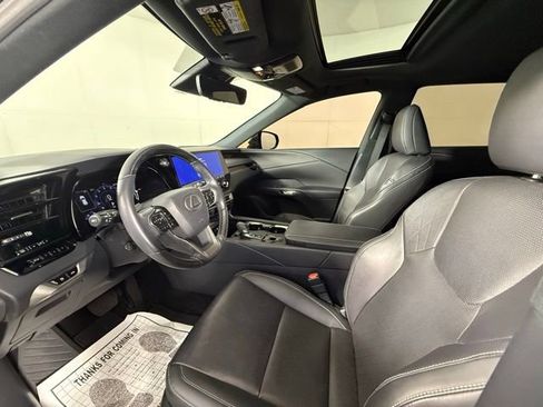 Used 2023 Lexus RX 350 Premium Plus w/ Cold Area Package FWD image 18