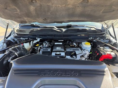 Used 2022 RAM 3500 Tradesman AWD/4WD image 36