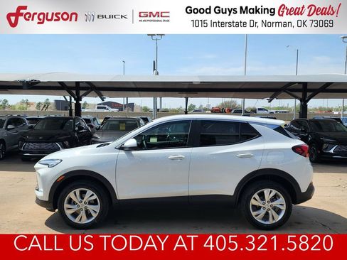 New 2026 Buick Encore GX Preferred w/ Comfort Package AWD/4WD image 7
