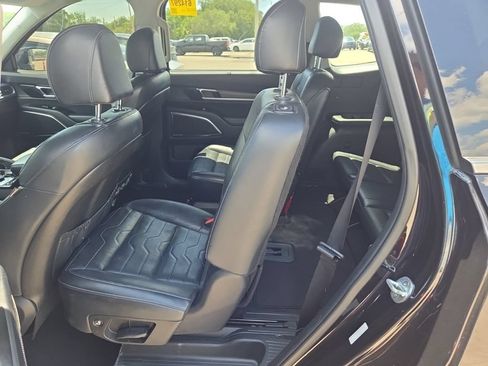 Used 2022 Kia Telluride SX w/ SX Prestige Package AWD/4WD image 4