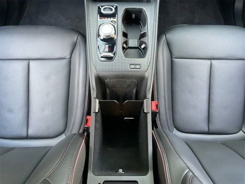 Used 2024 Jeep Wagoneer Launch Edition image 11