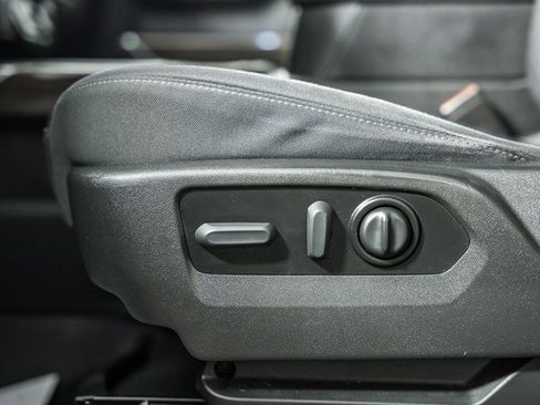 Used 2021 Chevrolet Silverado 1500 LT Trail Boss w/ Bed Protection Package image 36