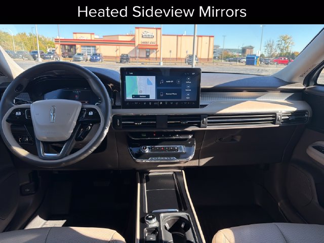 Used 2023 Lincoln Corsair AWD w/ Equipment Group 101A image 15