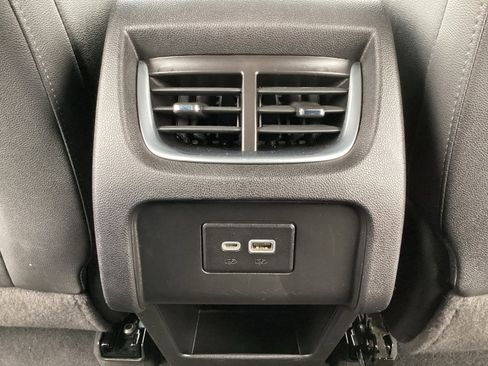 Used 2021 Chevrolet Blazer LT image 29