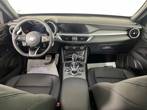 Used 2025 Alfa Romeo Stelvio Sprint w/ Convenience Package image 43
